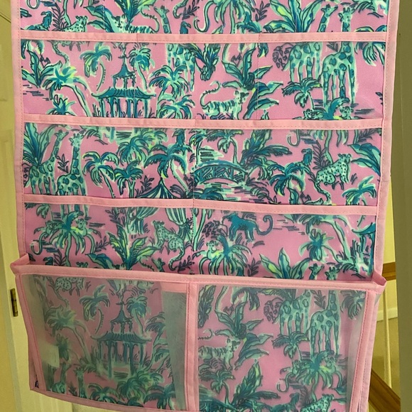 COPY - Lily Pulitzer Hanging organizer - Picture 3 of 4
